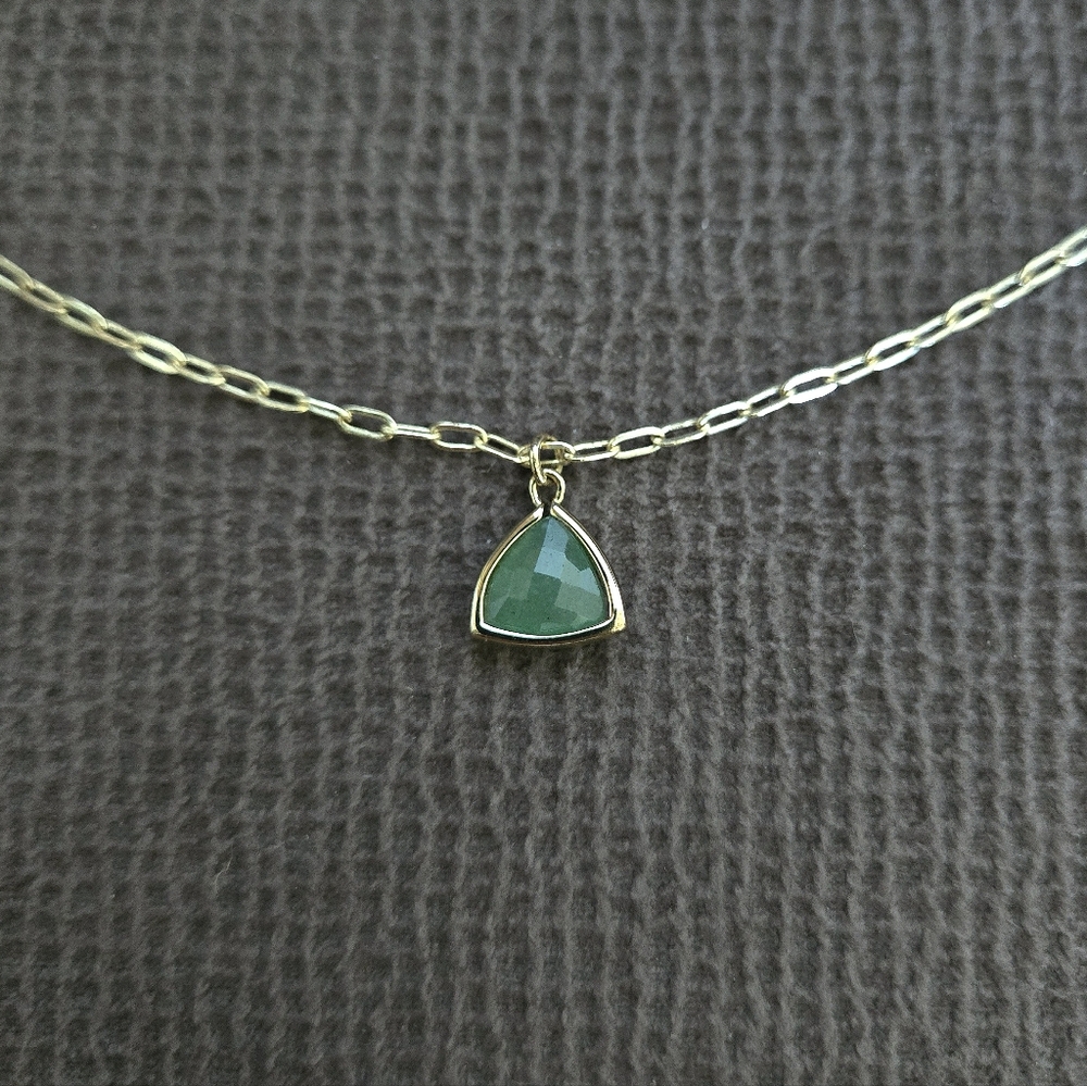 Inspired By You Triangular Green💚 Aventurine Pendant Necklace - NWOT - Picture 10 of 13